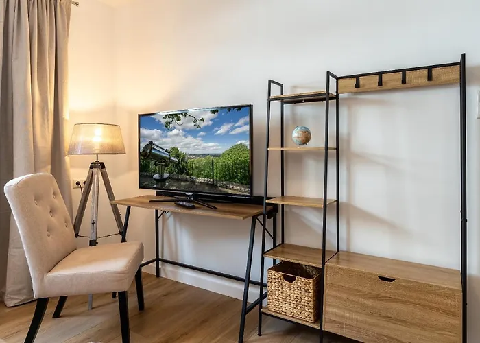 Apartment Krause: Deine Wohlfuehloase In Zentrum V. Bielefeld